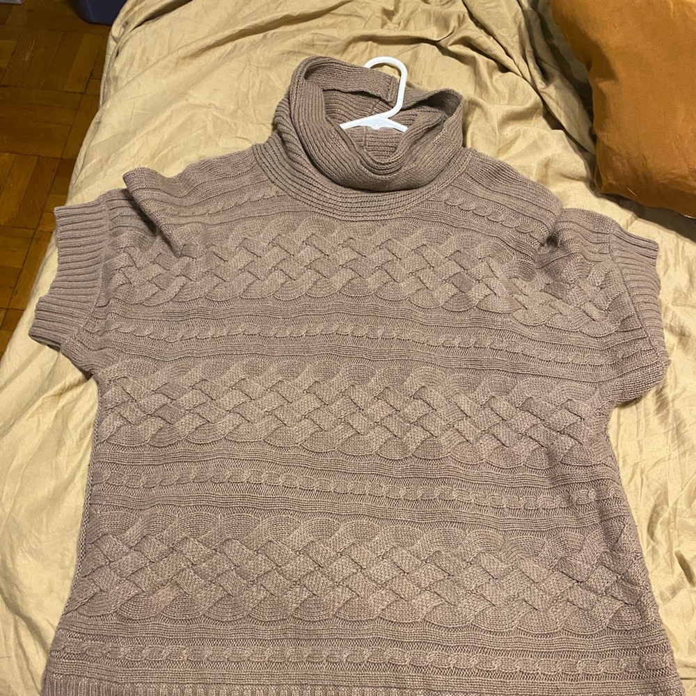 Sonoma Short sleeve sweater